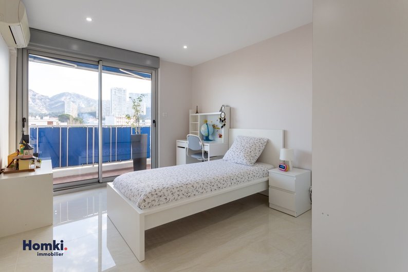 Homki - Vente appartement  de 106.0 m² à Marseille 13009