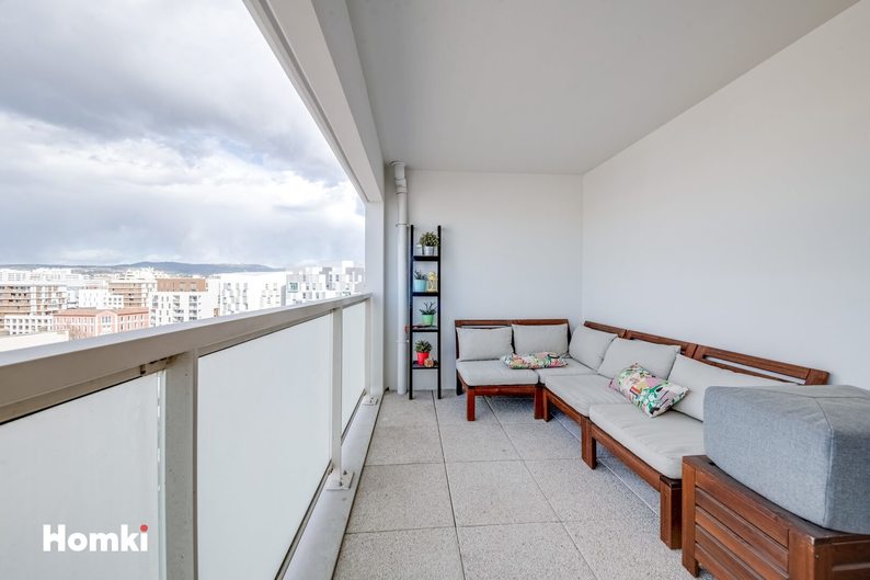Homki - Vente Appartement  de 80.0 m² à Marseille 13002