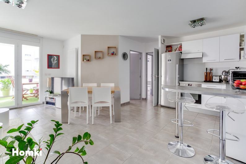 Homki - Vente appartement  de 76.0 m² à Marseille 13009