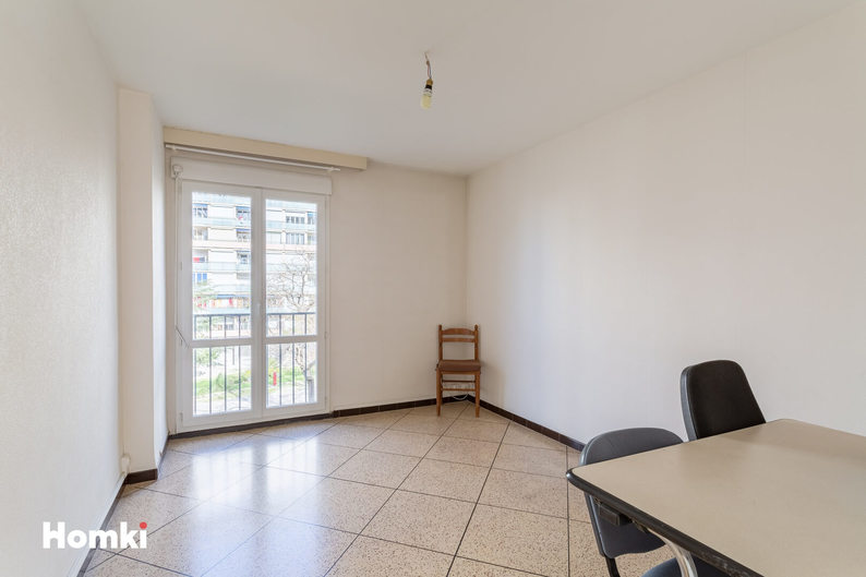 Homki - Vente Appartement  de 86.0 m² à Marseille 13009