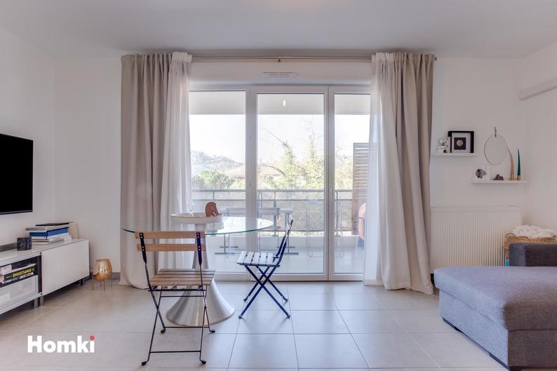 Homki - Vente appartement  de 43.0 m² à Marseille 13009