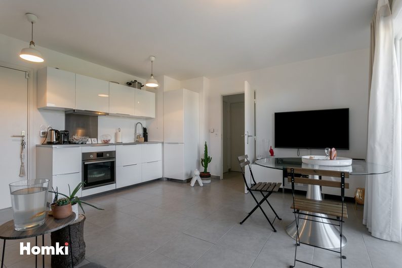 Homki - Vente appartement  de 43.0 m² à Marseille 13009