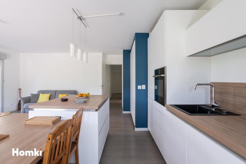 Homki - Vente appartement  de 83.0 m² à Marseille 13009