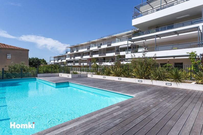 Homki - Vente appartement  de 82.0 m² à Marseille 13008