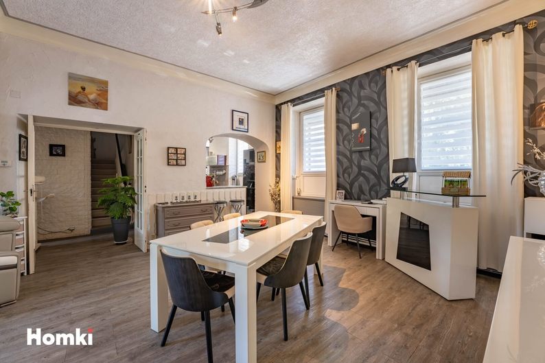 Homki - Vente Appartement  de 112.0 m² à Marseille 13011