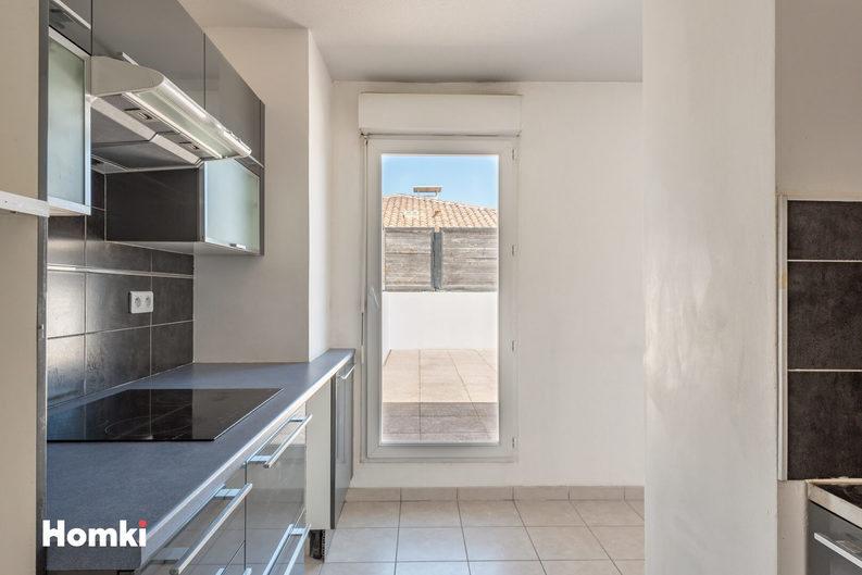 Homki - Vente appartement  de 50.0 m² à Marseille 13011