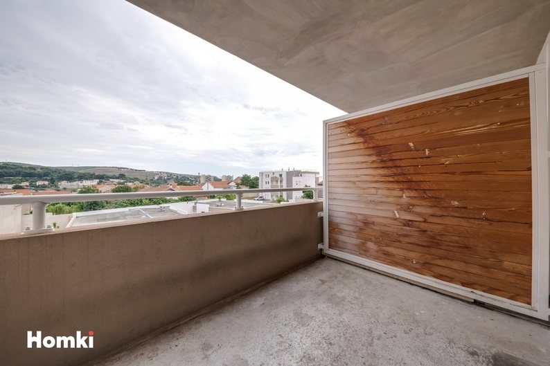 Homki - Vente appartement  de 64.0 m² à Marseille 13015