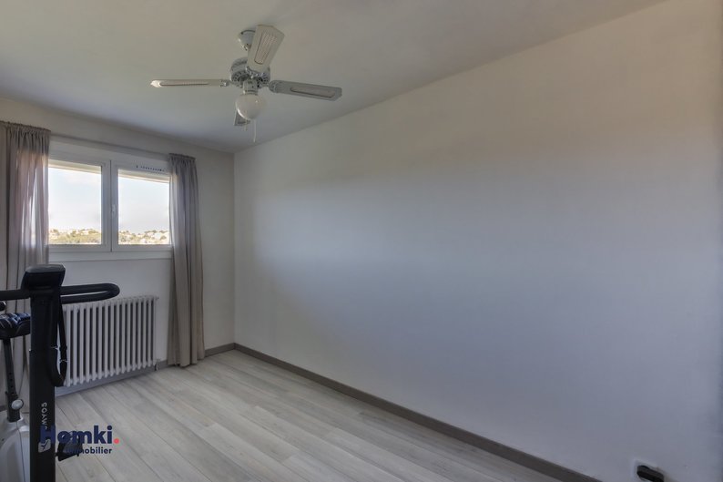 Homki - Vente appartement  de 72.0 m² à les pennes mirabeau 13170