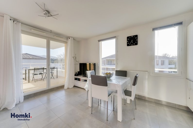 Homki - Vente appartement  de 57.5 m² à Marseille 13012