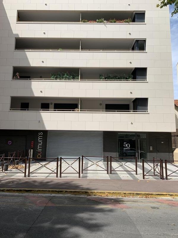 Homki - Vente parking/box  de 14.0 m² à Marseille 13008